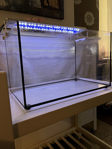 Akvaarium 45l, 50x 30x 30cm + valgustus (5 foto / 8)