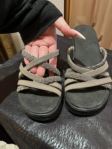 Skechers Vähe Kasutatud jalanõud. Suurus 36 (10 foto / 10)