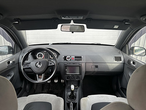 Skoda Fabia RS (3 foto / 3)