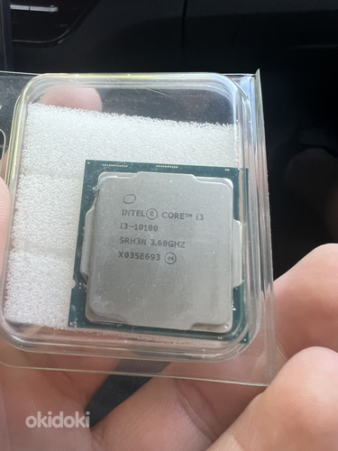 Intel i3 10100 (foto #1)