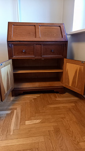 Продается секретер (2 фото из 4)