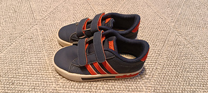 Adidas jalanõud, suurus 26 (3 foto / 4)