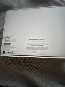 13-inch Mac Book Air with Apple M1 chip (7 foto / 8)