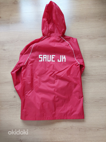Футбольный клуб "Сауэ" пластиковая куртка S (фото #2)