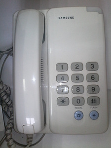Телефон стационарный кнопочный