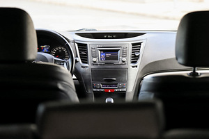 Subaru Outback 2.5 127kw (2 foto / 13)