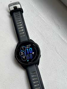 Garmin Forerunner 165 must (3 foto / 4)