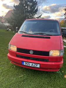 На запчасти T4 Multivan (9 фото из 10)