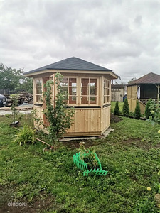 Сборка и установка садовых домиков, сараев, террас (8 фото из 10)
