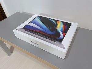 MacBook Pro 16” (2,6 GHz i7; 512 SSD; Radeon Pro 4GB) (7 foto / 7)