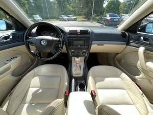 Skoda Octavia 1.9 77kW (7 foto / 11)