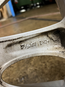 BMW veljed 18” erilaiad (4 foto / 4)