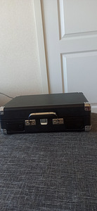 Plaadimängija "CROSLEY 8005D-BK4" (2 foto / 3)