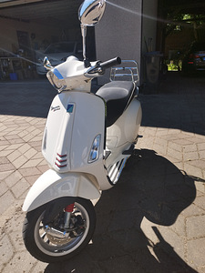 Vespa Sprint 50 4T 4V (1 foto / 6)