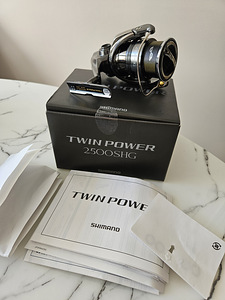 SHIMANO TWIN POWER FE 2500 SHG (1 foto / 1)