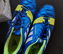 Футбольные кроссовки Adidas Nitrocharge 3.0