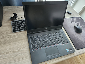 Fujitsu LifeBook U747 Core i5-7200U 8GB DDR4 256 SSD (3 foto / 4)