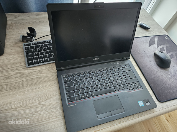 Fujitsu LifeBook U747 Core i5-7200U 8GB DDR4 256 SSD (фото #3)