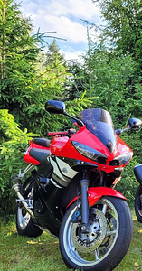 Yamaha YZF - R 6 86kW (3 foto / 6)