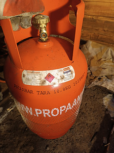 Газовый балон (2 фото из 2)