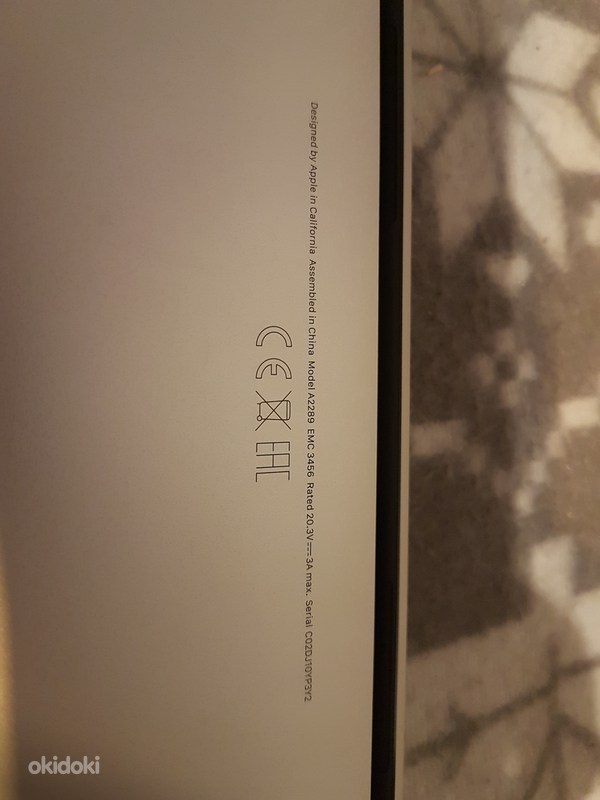 Новый MacBook Pro 2020 13 дюймов (фото #3)