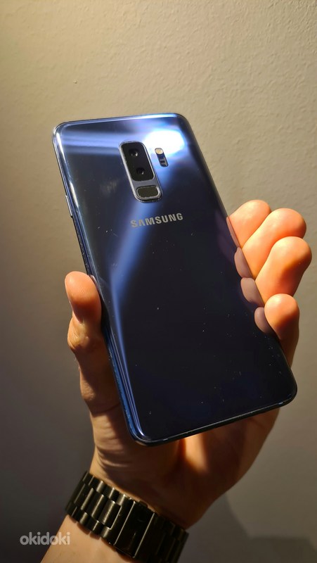 Samsung Galaxy S9+ 64 GB (фото #1)