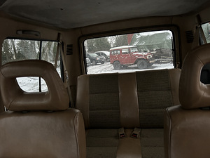 Mitsubishi Pajero (10 foto / 10)