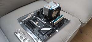 I7-4790k + 16GB + MSI Z97S SLI Krait Edition + Arctic 13 (3 foto / 4)