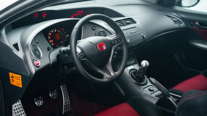 Honda Civic Type R 148 kW (14 foto / 14)