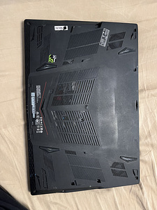 Msi gl73 8rc mängimine sülearvuti (3 foto / 4)