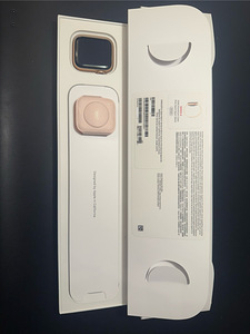 Apple Watch Series 6 GPS + Cellular, 40mm Gold Aluminium (9 foto / 10)