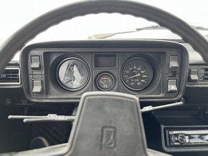 Lada 21051 (11 фото из 15)
