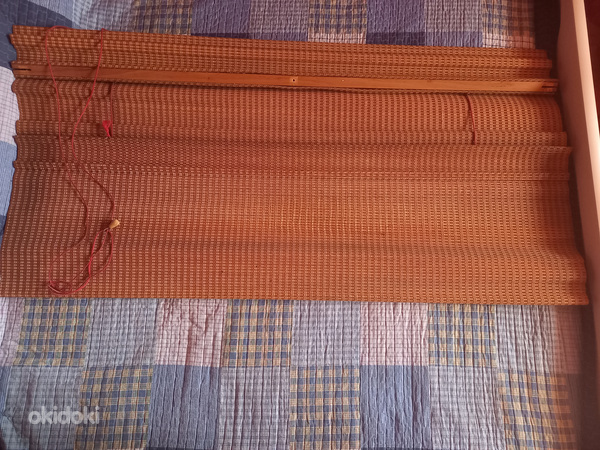 Отдаю штору-жалюзи из бамбука размером 160х145. (фото #1)