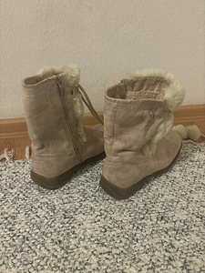 Müüa naiste uued talve saapad suurus 39 (2 foto / 4)