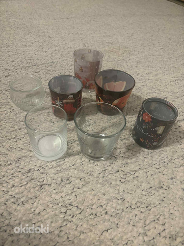 Отдам стеклянные подсвечники.
