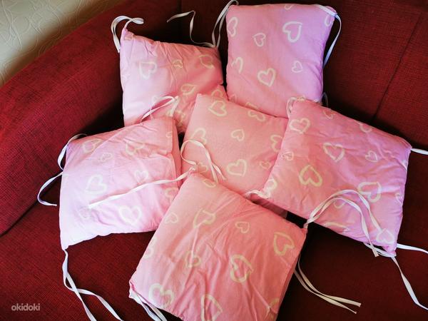 Подушки для детской кроватки 6штук (розовые с сердечками) (фото #2)