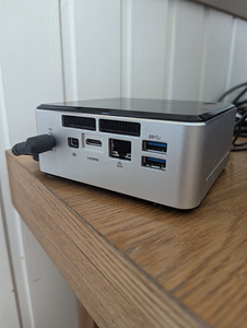 Intel NUC i3, 8GB, 128GB SSD (2 foto / 3)