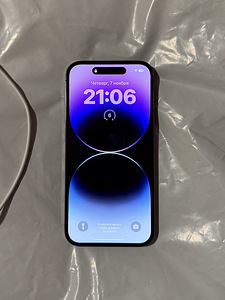 iPhone 14 Pro 256GB Deep Purple (1 foto / 3)