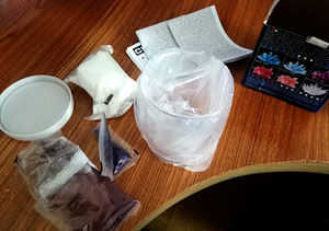 Kristallide kasvatamise komplekt 4M Crystal Growing (10+) (2 foto / 2)