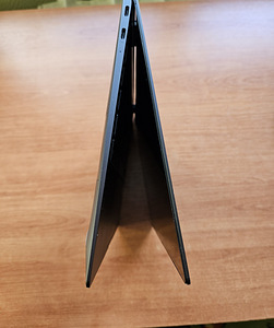 Ultrabook Samsung Galaxy Book2 Pro 360 NP930QED-KA1US (5 foto / 8)