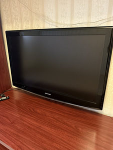Televiisor Samsung LE40R81 (1 foto / 2)