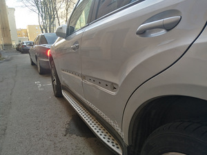 Uksed Mercedes ML 320 (3 foto / 3)