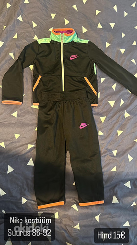 Nike костюм