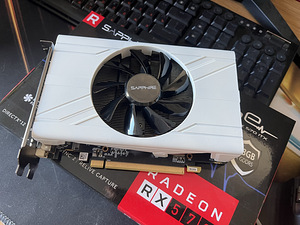 SAPPHIRE PULSE Radeon RX 570 ITX 8GB GDDR5 "White edition" (3 foto / 9)