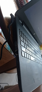 Ноутбук HP (3 фото из 5)