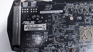 AMD GPU R9 270x 2GB GDDR5 (3 foto / 3)