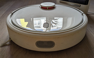 Xiaomi Mi Robot Vacuum Cleaner (SDJQR02RR) (2 foto / 2)