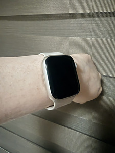 Apple Watch series 8 45mm (4 foto / 5)