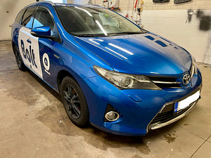 Autorent Toyota Auris Hybriid/LPG Kasko (1 foto / 5)