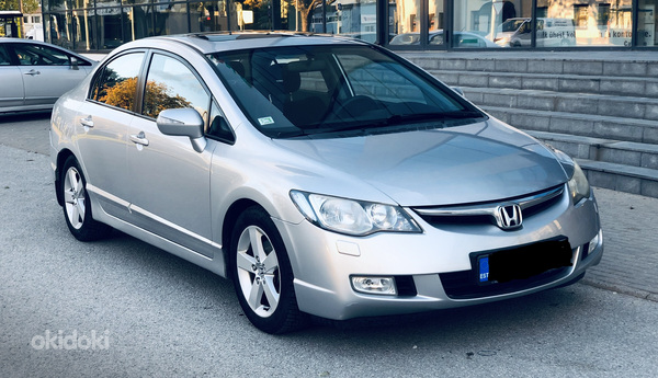 Autorent Honda Civic LPG-gaas Automat Boltfood/Wolt